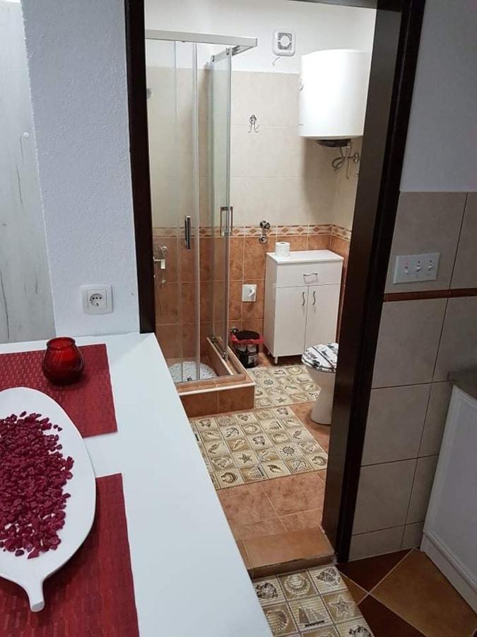 Sunshine Apartment With Private Pool And Parking Kotor Exterior foto