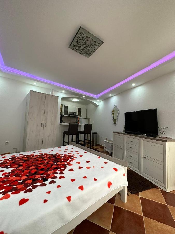 Sunshine Apartment With Private Pool And Parking Kotor Exterior foto